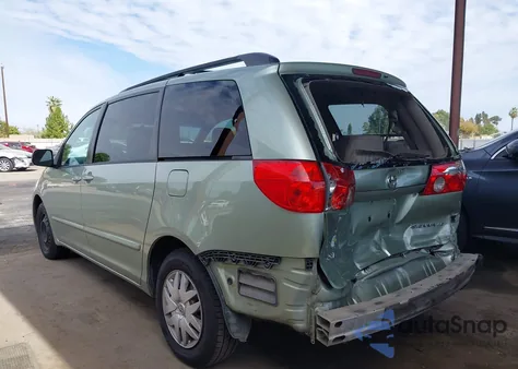 2010 Toyota Sienna Le from USA, damaged, VIN 5TDKK4CC1AS307336